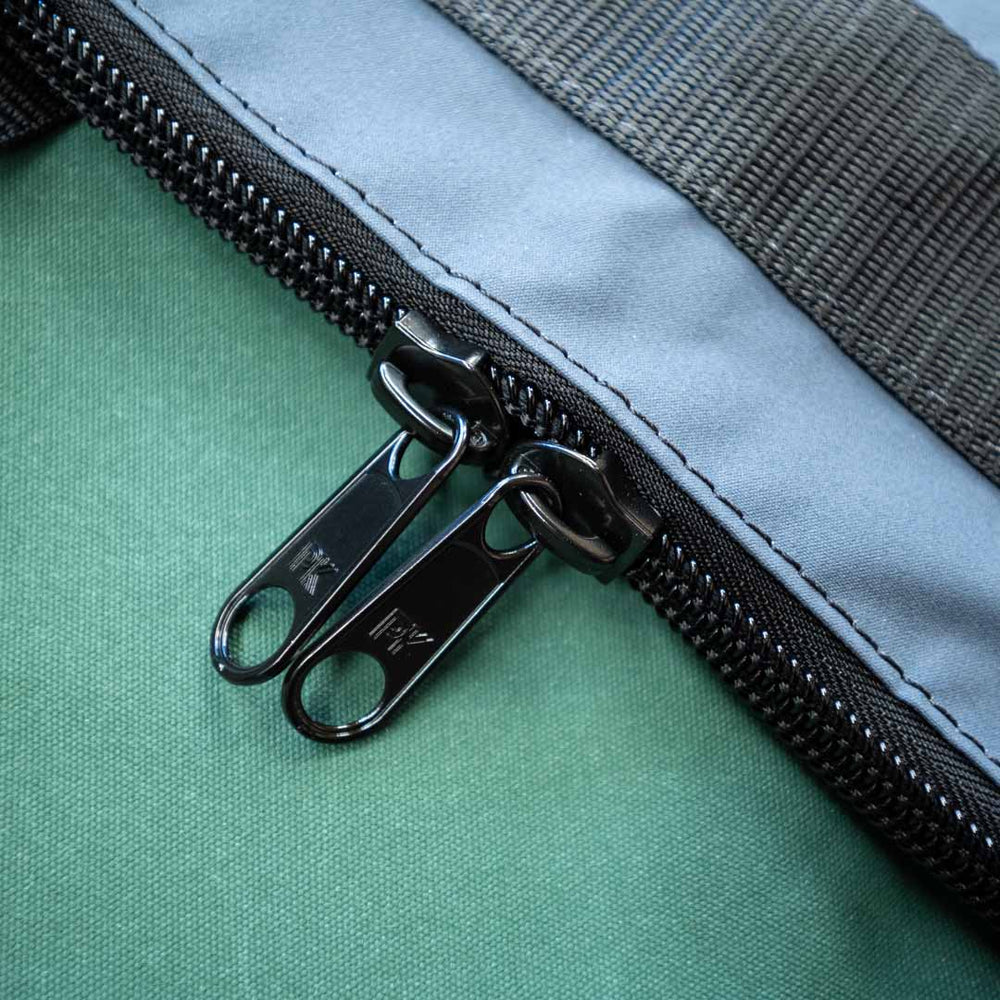 
                  
                    GEAR MATE 68 - CLEAN UP BAG (RANDOM COLOURS)
                  
                