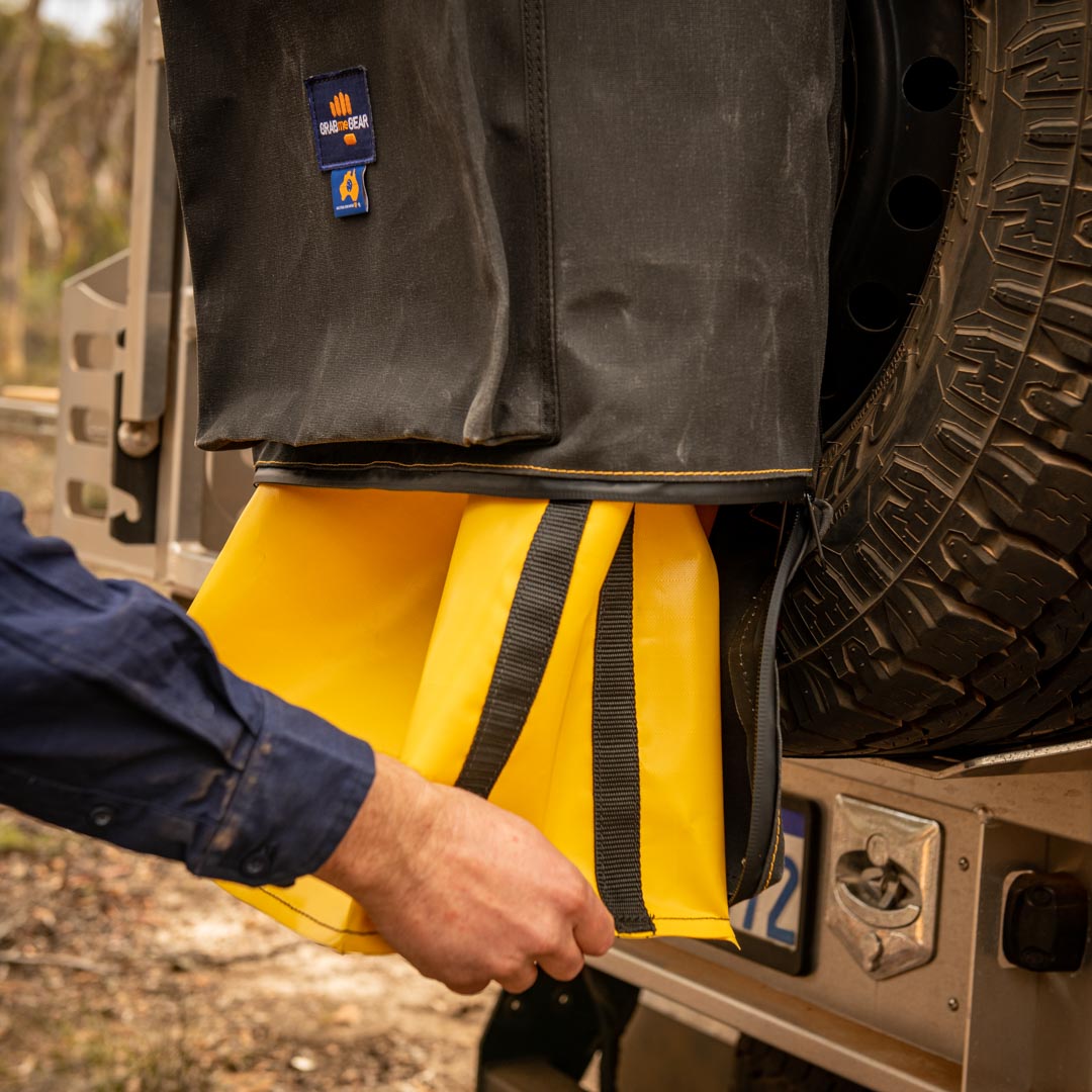 
                  
                    GEAR MATE 26 - WHEEL BIN BAG - PREMIUM EXPEDITION SPEC - BLACK
                  
                